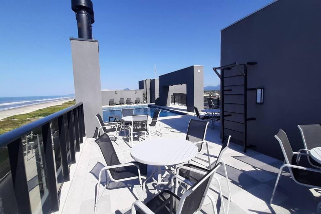 105 Maravilhoso Frente Mar Piscina Aquecida * Matinhos